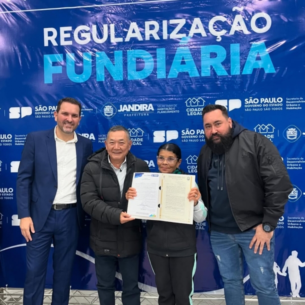 Prefeito Doutor Sato anuncia regularização fundiária de 100 famílias em Jandira