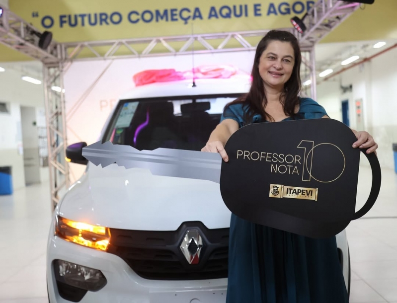 Prefeito Teco Godoy realiza 4ª edição do Prêmio Professor Nota 10