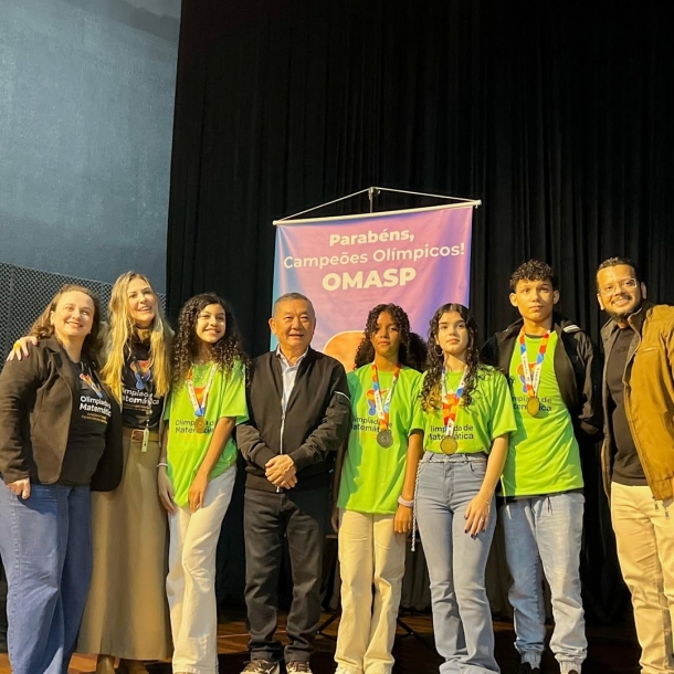 Prefeito Doutor Sato prestigia premiação da Olimpíada de Matemática em Itapevi