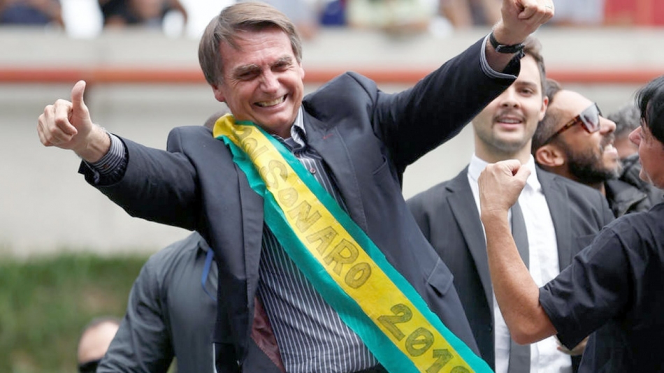 XP/Ipespe: Bolsonaro tem 58% dos votos válidos e Haddad 42%