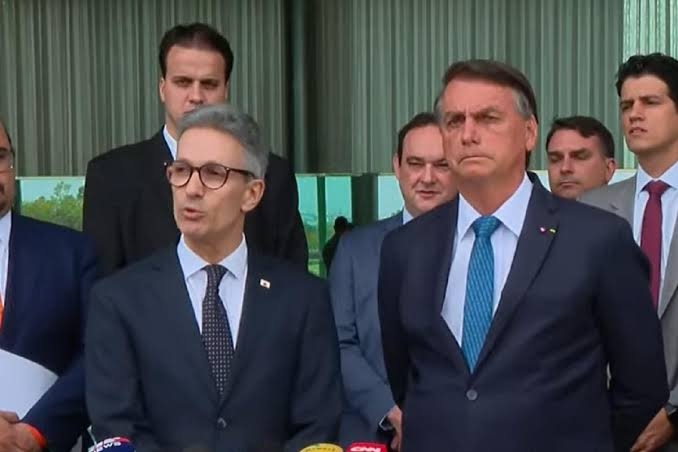 Zema, governador de Minas Gerais, declara apoio a Bolsonaro