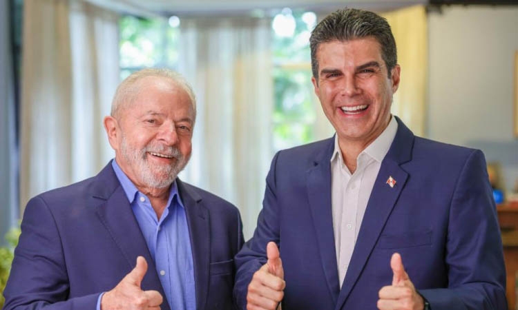 Lula anuncia apoio de Helder Barbalho, governador do Pará, no 2º turno