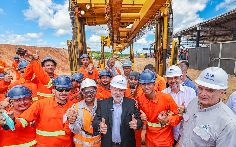 Lula garante empenho do Governo para concluir Transnordestina até 2027